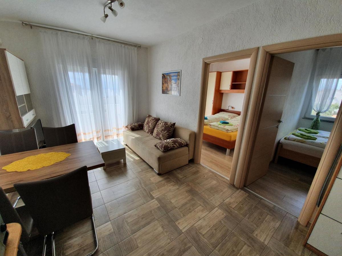 Apartmani Bozic-Tokic Крк Экстерьер фото