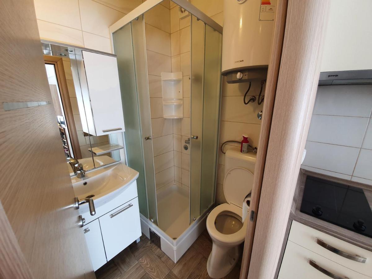 Apartmani Bozic-Tokic Крк Экстерьер фото