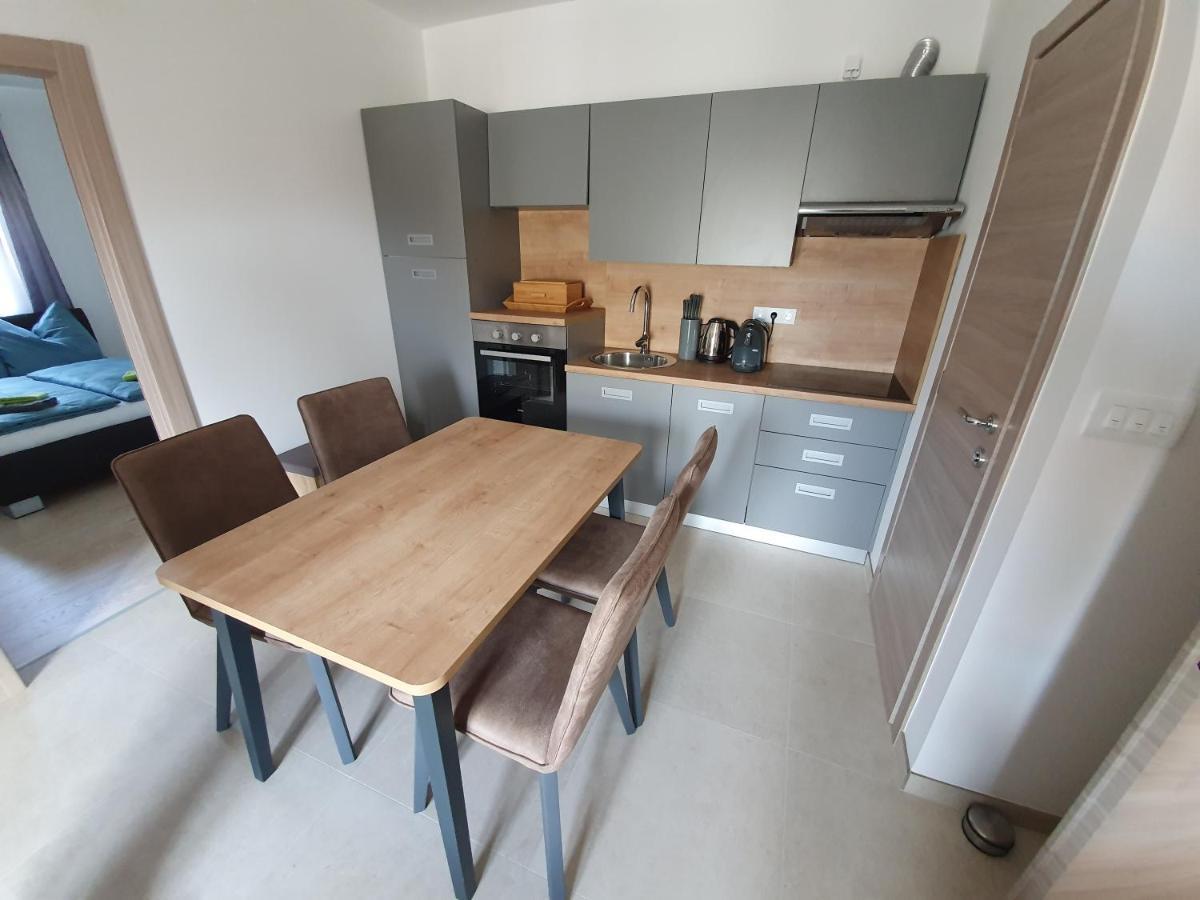 Apartmani Bozic-Tokic Крк Экстерьер фото